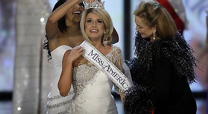 http://www.fitnes.lv/news/foto2/Miss_America_2011.jpg