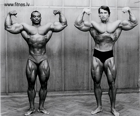 http://www.fitnes.lv/news/foto2/Sergio_Oliva_Arnold_Schwarzenegger_1972.jpg