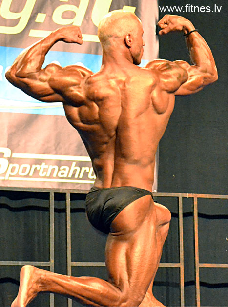 http://www.fitnes.lv/news/foto2/bodybuilding_0081.jpg