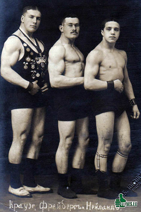 http://www.fitnes.lv/news/foto3/history_bodybuilding_622091.jpg
